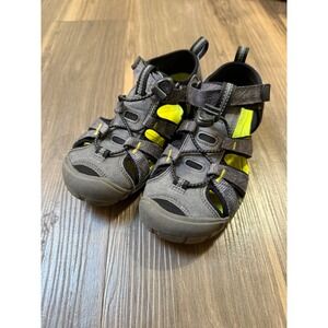 KEEN Unisex-Child Seacamp 2 CNX Closed Toe Sandal Big Kid 2 US Outdoors